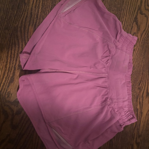 Lulu shorts - Picture 1 of 3